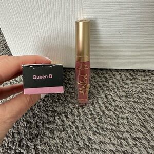 Too faced melted matte lipstick
